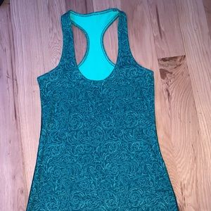 lululemon tank top